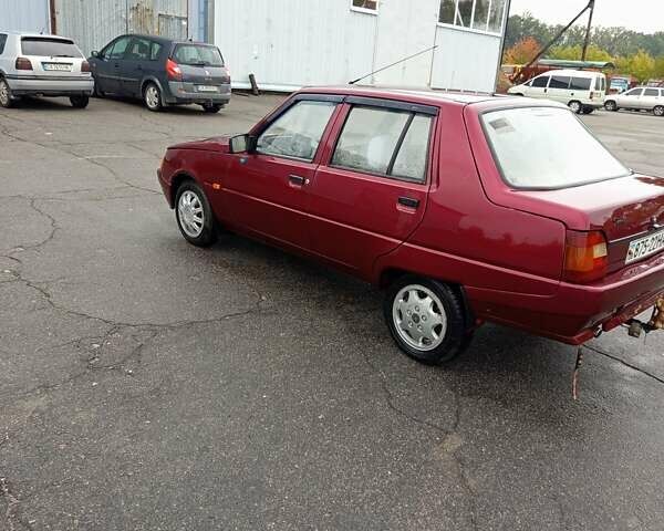 Красный ЗАЗ 1103 Славута, объемом двигателя 1.2 л и пробегом 138 тыс. км за 1100 $, фото 4 на Automoto.ua