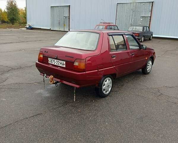 Красный ЗАЗ 1103 Славута, объемом двигателя 1.2 л и пробегом 138 тыс. км за 1100 $, фото 2 на Automoto.ua