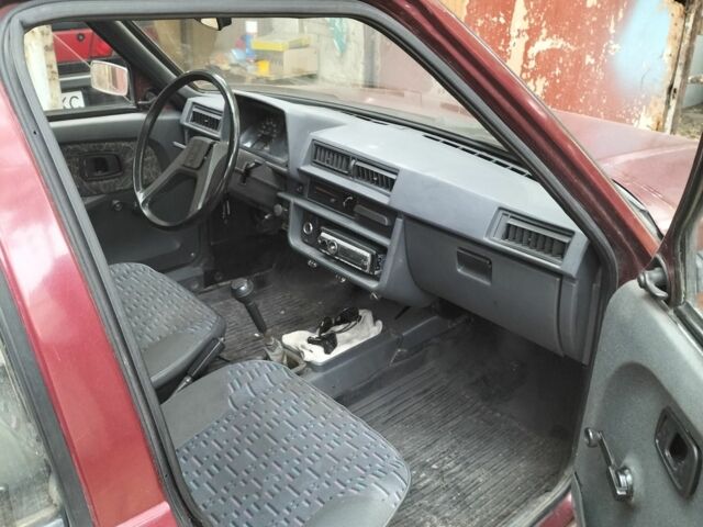 Красный ЗАЗ 1103 Славута, объемом двигателя 0 л и пробегом 1 тыс. км за 600 $, фото 9 на Automoto.ua