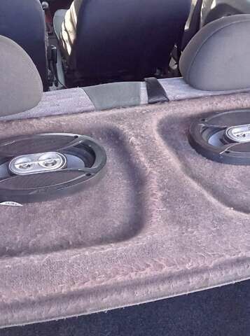 Червоний ЗАЗ 1103 Славута, об'ємом двигуна 1.2 л та пробігом 43 тис. км за 850 $, фото 6 на Automoto.ua