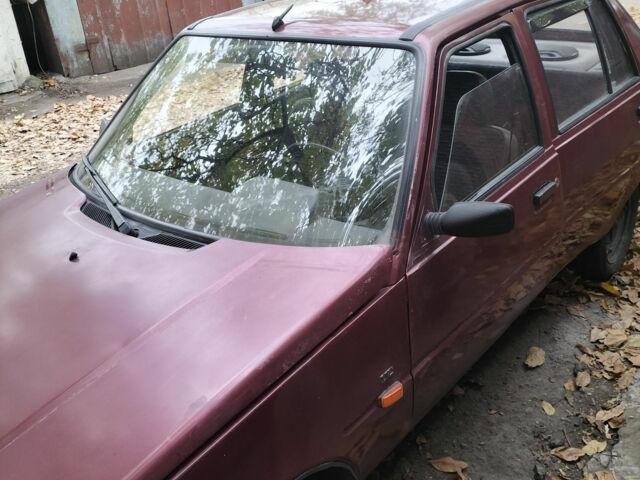 Красный ЗАЗ 1103 Славута, объемом двигателя 0 л и пробегом 1 тыс. км за 600 $, фото 3 на Automoto.ua