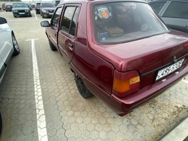 Красный ЗАЗ 1103 Славута, объемом двигателя 1.2 л и пробегом 3 тыс. км за 850 $, фото 2 на Automoto.ua