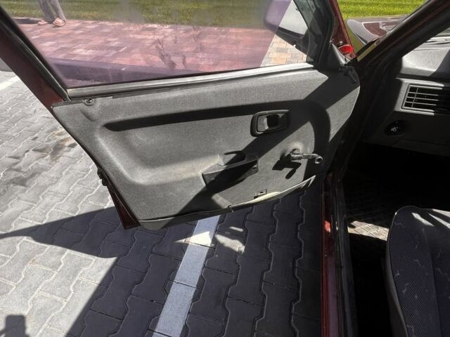 Червоний ЗАЗ 1103 Славута, об'ємом двигуна 1.1 л та пробігом 60 тис. км за 1200 $, фото 7 на Automoto.ua