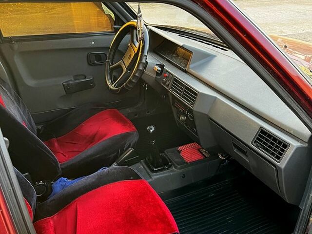 Червоний ЗАЗ 1103 Славута, об'ємом двигуна 1.2 л та пробігом 116 тис. км за 950 $, фото 6 на Automoto.ua