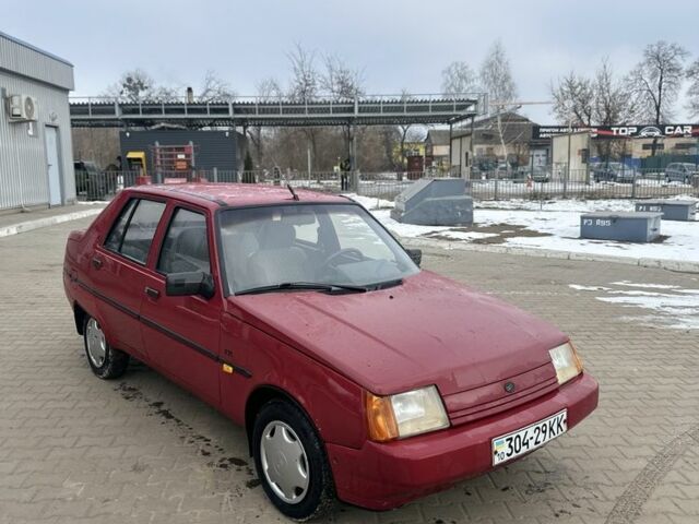 Червоний ЗАЗ 1103 Славута, об'ємом двигуна 1.2 л та пробігом 96 тис. км за 1250 $, фото 2 на Automoto.ua