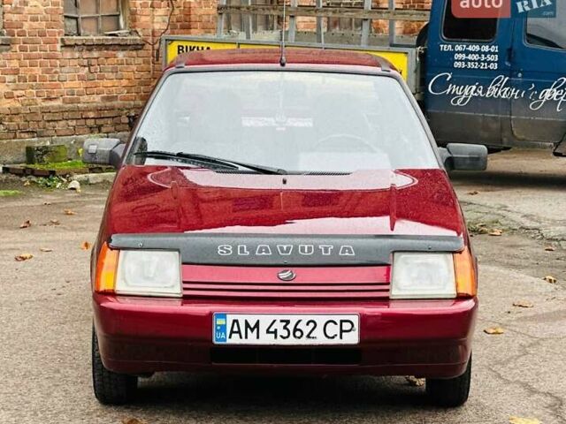 Червоний ЗАЗ 1103 Славута, об'ємом двигуна 1.2 л та пробігом 85 тис. км за 1900 $, фото 16 на Automoto.ua