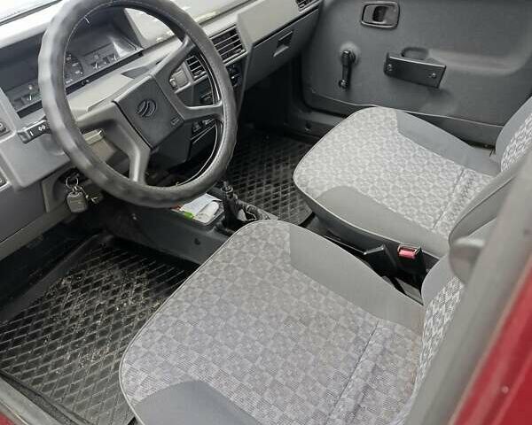 Красный ЗАЗ 1103 Славута, объемом двигателя 1.2 л и пробегом 125 тыс. км за 850 $, фото 3 на Automoto.ua