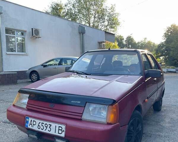 Красный ЗАЗ 1103 Славута, объемом двигателя 1.2 л и пробегом 182 тыс. км за 900 $, фото 1 на Automoto.ua