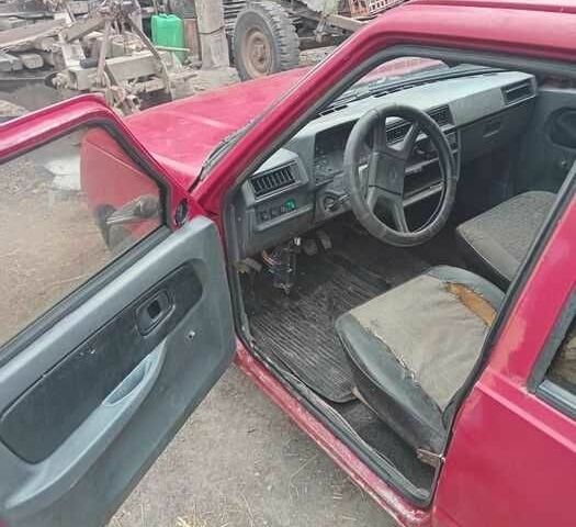 Червоний ЗАЗ 1103 Славута, об'ємом двигуна 1.2 л та пробігом 45 тис. км за 358 $, фото 4 на Automoto.ua