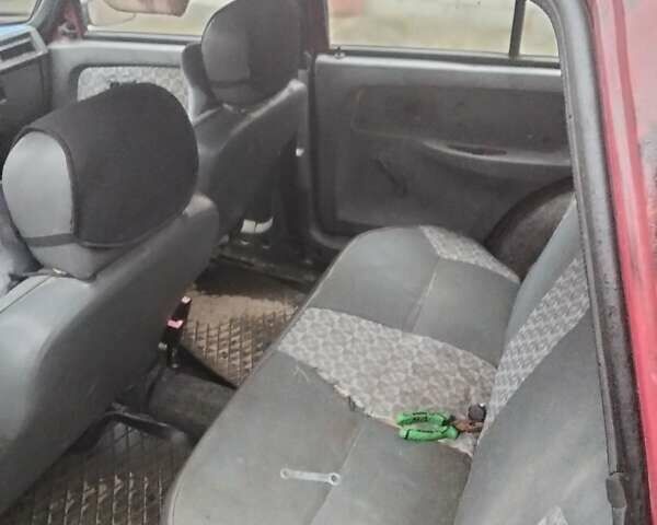 Червоний ЗАЗ 1103 Славута, об'ємом двигуна 1.2 л та пробігом 108 тис. км за 500 $, фото 6 на Automoto.ua