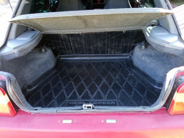 Красный ЗАЗ 1103 Славута, объемом двигателя 1.2 л и пробегом 119 тыс. км за 900 $, фото 22 на Automoto.ua