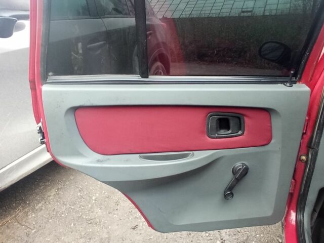 Красный ЗАЗ 1103 Славута, объемом двигателя 1.2 л и пробегом 119 тыс. км за 900 $, фото 20 на Automoto.ua