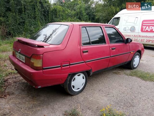 Красный ЗАЗ 1103 Славута, объемом двигателя 1.2 л и пробегом 119 тыс. км за 900 $, фото 5 на Automoto.ua