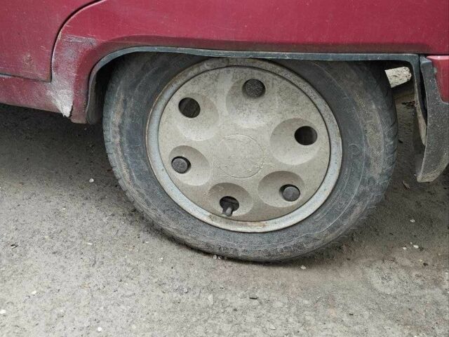 Красный ЗАЗ 1103 Славута, объемом двигателя 1.2 л и пробегом 150 тыс. км за 1100 $, фото 5 на Automoto.ua