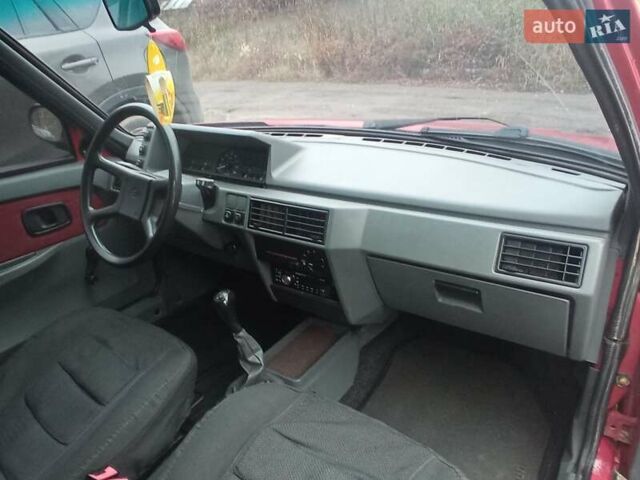 Красный ЗАЗ 1103 Славута, объемом двигателя 1.2 л и пробегом 119 тыс. км за 900 $, фото 9 на Automoto.ua