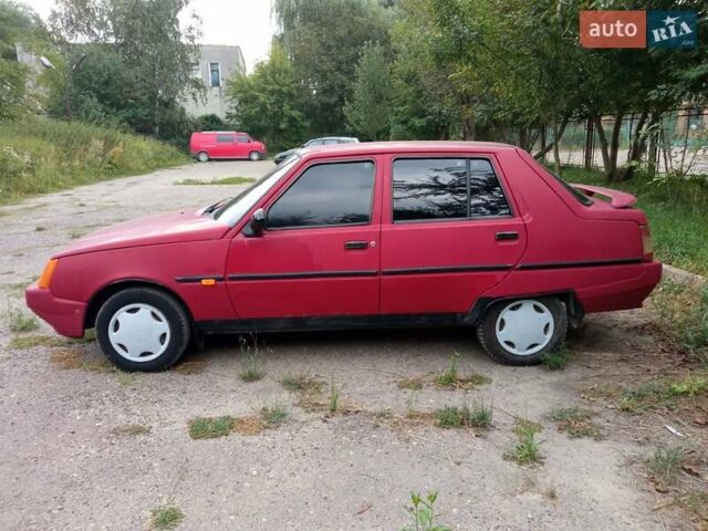 Красный ЗАЗ 1103 Славута, объемом двигателя 1.2 л и пробегом 119 тыс. км за 900 $, фото 12 на Automoto.ua