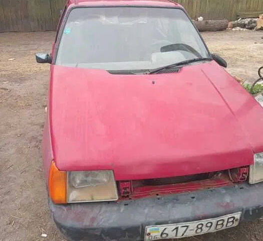 Червоний ЗАЗ 1103 Славута, об'ємом двигуна 1.2 л та пробігом 45 тис. км за 358 $, фото 2 на Automoto.ua