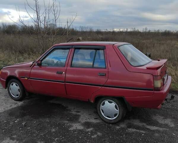 Красный ЗАЗ 1103 Славута, объемом двигателя 1.3 л и пробегом 112 тыс. км за 1300 $, фото 5 на Automoto.ua