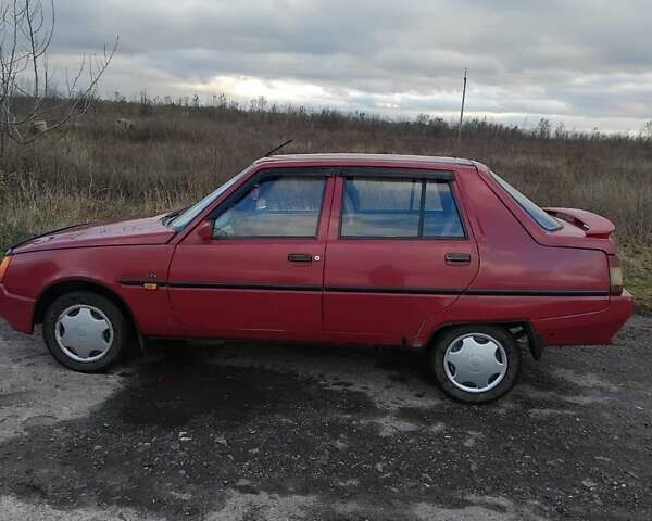 Красный ЗАЗ 1103 Славута, объемом двигателя 1.3 л и пробегом 112 тыс. км за 1300 $, фото 24 на Automoto.ua