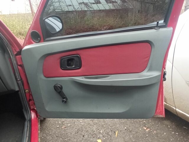 Красный ЗАЗ 1103 Славута, объемом двигателя 1.2 л и пробегом 119 тыс. км за 900 $, фото 13 на Automoto.ua