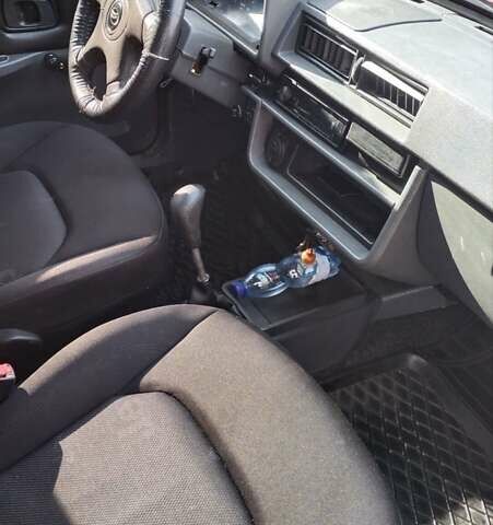 ЗАЗ 1103 Славута 2003 в Кропивницком (Кировограде) на Automoto.ua Красный ЗАЗ 1103 Славута, объемом двигателя 1.2 л и пробегом 130 тыс. км за 1700 $, фото 8 на Automoto.ua