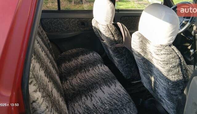 Красный ЗАЗ 1103 Славута, объемом двигателя 1.2 л и пробегом 170 тыс. км за 950 $, фото 2 на Automoto.ua