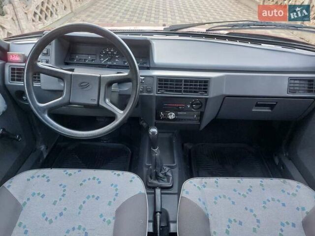 Красный ЗАЗ 1103 Славута, объемом двигателя 1.2 л и пробегом 108 тыс. км за 1450 $, фото 10 на Automoto.ua
