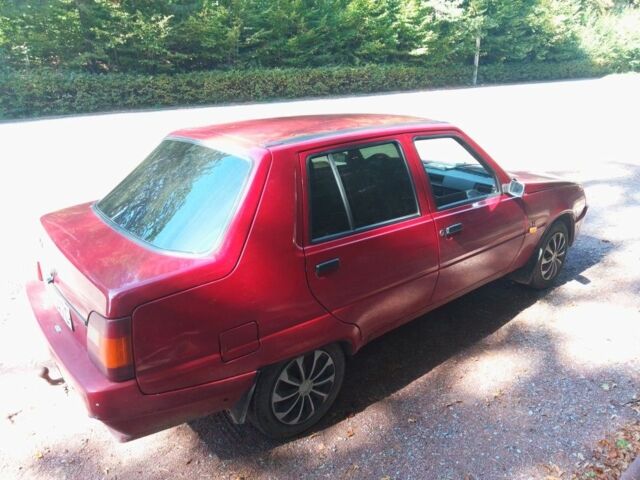 Красный ЗАЗ 1103 Славута, объемом двигателя 1.2 л и пробегом 72 тыс. км за 713 $, фото 4 на Automoto.ua