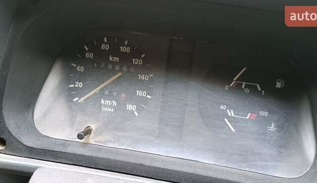 Червоний ЗАЗ 1103 Славута, об'ємом двигуна 1.2 л та пробігом 180 тис. км за 1200 $, фото 9 на Automoto.ua