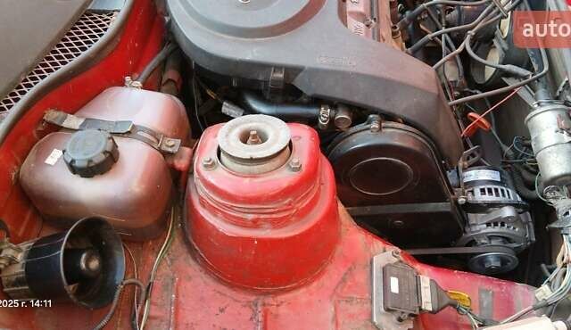 Красный ЗАЗ 1103 Славута, объемом двигателя 1.2 л и пробегом 170 тыс. км за 950 $, фото 4 на Automoto.ua