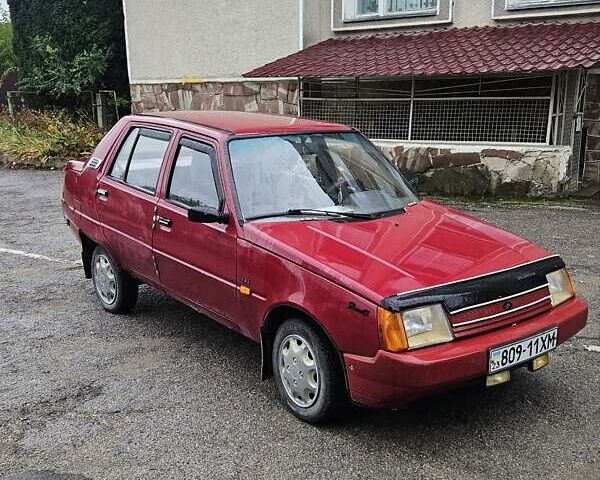 Красный ЗАЗ 1103 Славута, объемом двигателя 1.2 л и пробегом 100 тыс. км за 850 $, фото 1 на Automoto.ua