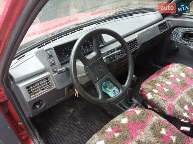 Красный ЗАЗ 1103 Славута, объемом двигателя 1.2 л и пробегом 120 тыс. км за 700 $, фото 9 на Automoto.ua