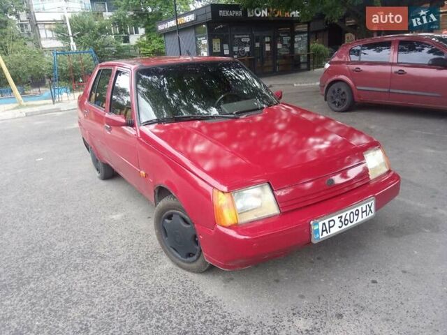 Красный ЗАЗ 1103 Славута, объемом двигателя 1.2 л и пробегом 173 тыс. км за 1600 $, фото 1 на Automoto.ua