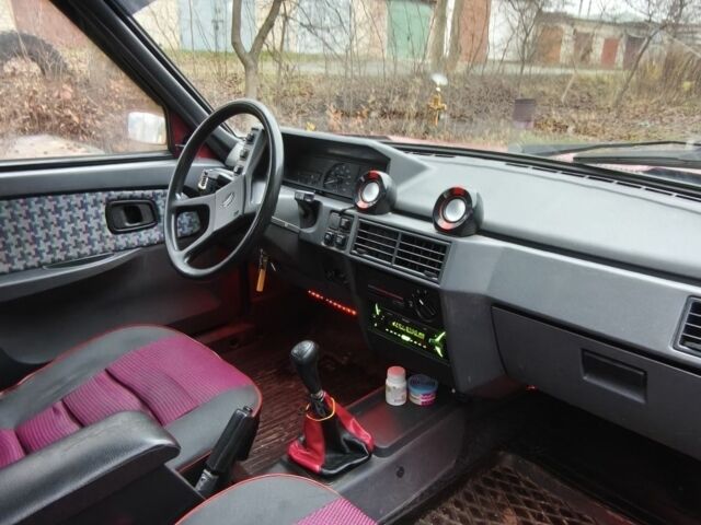 Красный ЗАЗ 1103 Славута, объемом двигателя 1.2 л и пробегом 83 тыс. км за 850 $, фото 11 на Automoto.ua