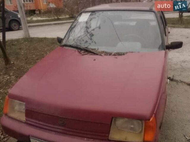 Красный ЗАЗ 1103 Славута, объемом двигателя 1.2 л и пробегом 250 тыс. км за 700 $, фото 1 на Automoto.ua