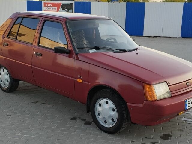 Красный ЗАЗ 1103 Славута, объемом двигателя 1.2 л и пробегом 65 тыс. км за 1350 $, фото 1 на Automoto.ua