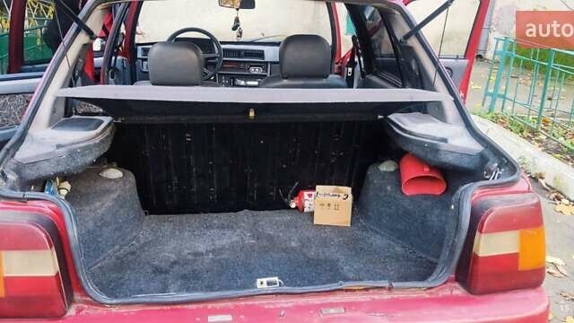 Червоний ЗАЗ 1103 Славута, об'ємом двигуна 1.2 л та пробігом 180 тис. км за 1200 $, фото 4 на Automoto.ua