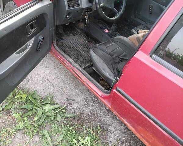 Червоний ЗАЗ 1103 Славута, об'ємом двигуна 1.3 л та пробігом 170 тис. км за 1100 $, фото 2 на Automoto.ua