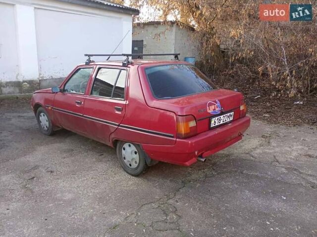 Красный ЗАЗ 1103 Славута, объемом двигателя 1.2 л и пробегом 170 тыс. км за 830 $, фото 4 на Automoto.ua