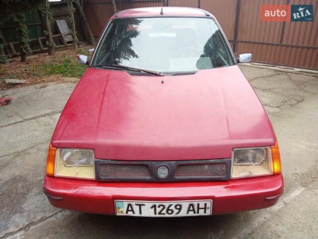 Красный ЗАЗ 1103 Славута, объемом двигателя 1.2 л и пробегом 120 тыс. км за 700 $, фото 2 на Automoto.ua