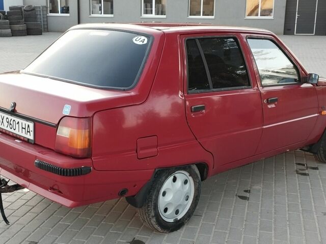 Красный ЗАЗ 1103 Славута, объемом двигателя 1.2 л и пробегом 65 тыс. км за 1350 $, фото 2 на Automoto.ua