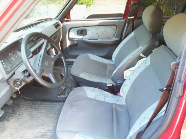 Красный ЗАЗ 1103 Славута, объемом двигателя 1.2 л и пробегом 72 тыс. км за 713 $, фото 3 на Automoto.ua