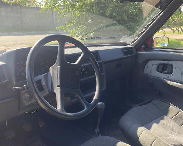 Червоний ЗАЗ 1103 Славута, об'ємом двигуна 1.2 л та пробігом 42 тис. км за 1300 $, фото 5 на Automoto.ua