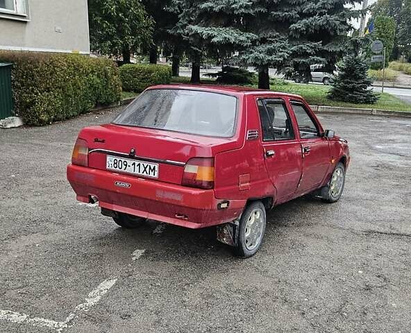 Красный ЗАЗ 1103 Славута, объемом двигателя 1.2 л и пробегом 100 тыс. км за 850 $, фото 4 на Automoto.ua