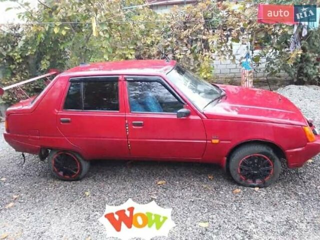 Красный ЗАЗ 1103 Славута, объемом двигателя 1.2 л и пробегом 94 тыс. км за 1500 $, фото 1 на Automoto.ua