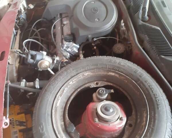 Червоний ЗАЗ 1103 Славута, об'ємом двигуна 1.2 л та пробігом 210 тис. км за 721 $, фото 4 на Automoto.ua