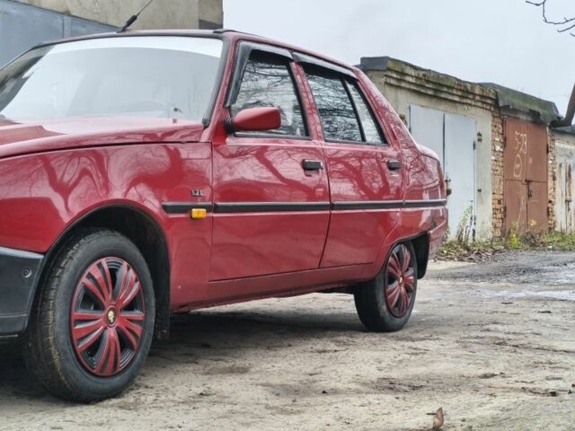 Красный ЗАЗ 1103 Славута, объемом двигателя 1.2 л и пробегом 83 тыс. км за 850 $, фото 4 на Automoto.ua