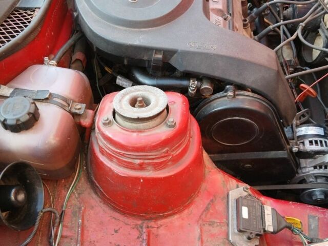 Красный ЗАЗ 1103 Славута, объемом двигателя 1.2 л и пробегом 170 тыс. км за 950 $, фото 5 на Automoto.ua