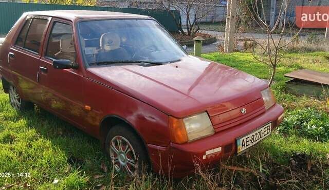 Красный ЗАЗ 1103 Славута, объемом двигателя 1.2 л и пробегом 170 тыс. км за 950 $, фото 10 на Automoto.ua
