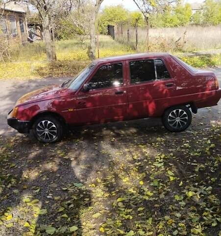 ЗАЗ 1103 Славута 2003 в Кропивницком (Кировограде) на Automoto.ua Красный ЗАЗ 1103 Славута, объемом двигателя 1.2 л и пробегом 130 тыс. км за 1700 $, фото 13 на Automoto.ua